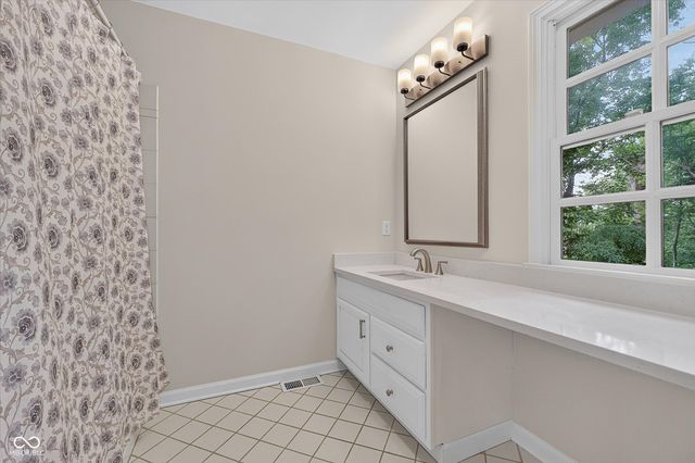 13595 Kensington Place, Carmel, IN 46032