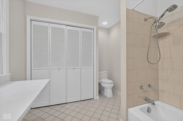 13595 Kensington Place, Carmel, IN 46032