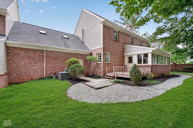13595 Kensington Place, Carmel, IN 46032