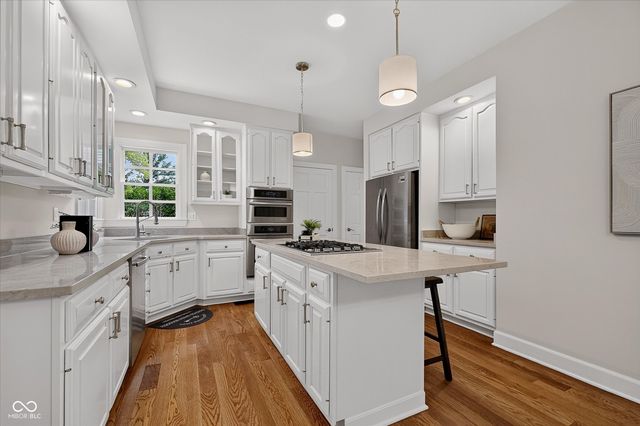 13595 Kensington Place, Carmel, IN 46032