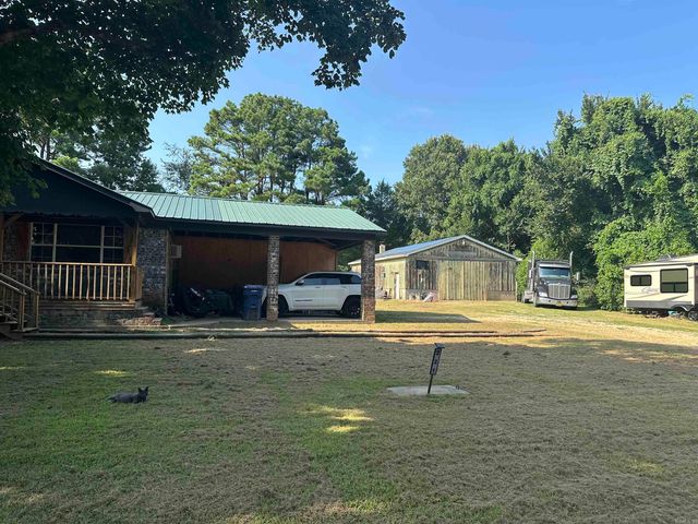 221 Greene 507 Road, Lafe, AR 72436