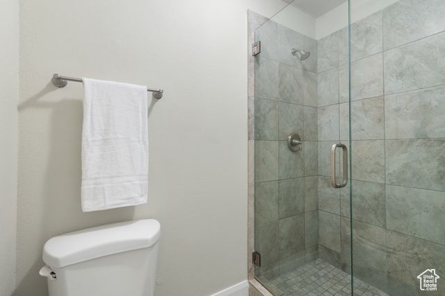 8179 S NORDIC CIR, Sandy, UT 84093