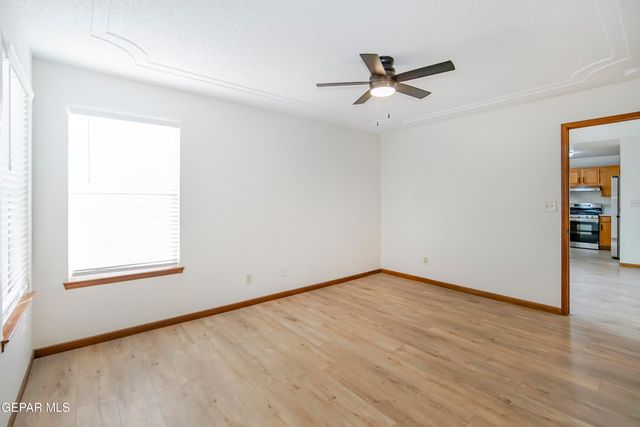 929 TOTONACA Lane, El Paso, TX 79912