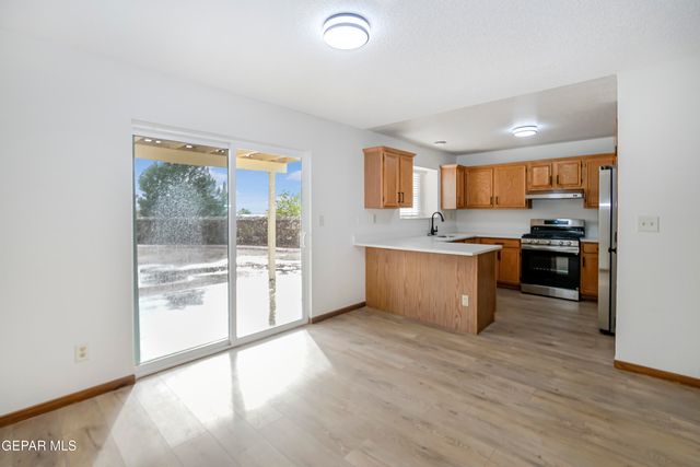929 TOTONACA Lane, El Paso, TX 79912