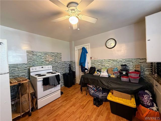 1126 Ferry Avenue, Niagara Falls, NY 14301