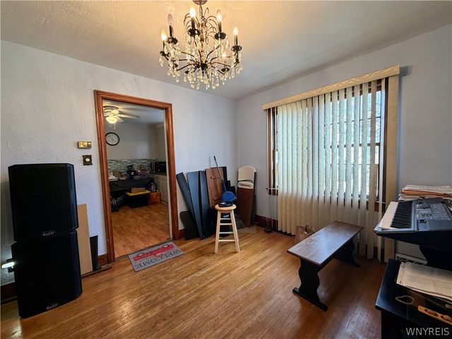 1126 Ferry Avenue, Niagara Falls, NY 14301