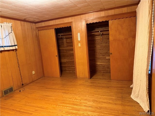 1126 Ferry Avenue, Niagara Falls, NY 14301