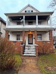 1126 Ferry Avenue, Niagara Falls, NY 14301