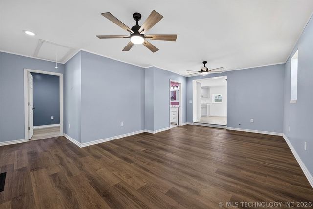 62 Sportsmans Drive, Chouteau, OK 74337