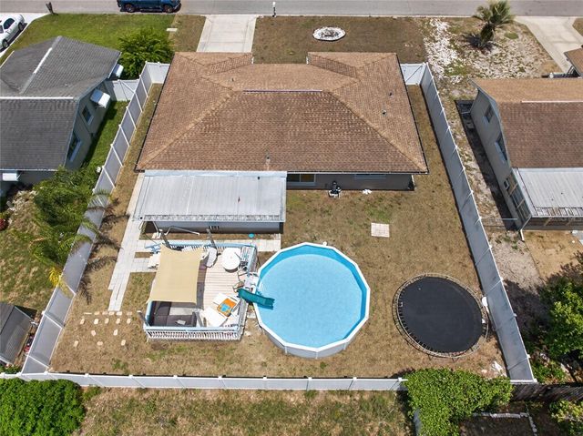 10237 OAK HILL DRIVE, Port Richey, FL 34668