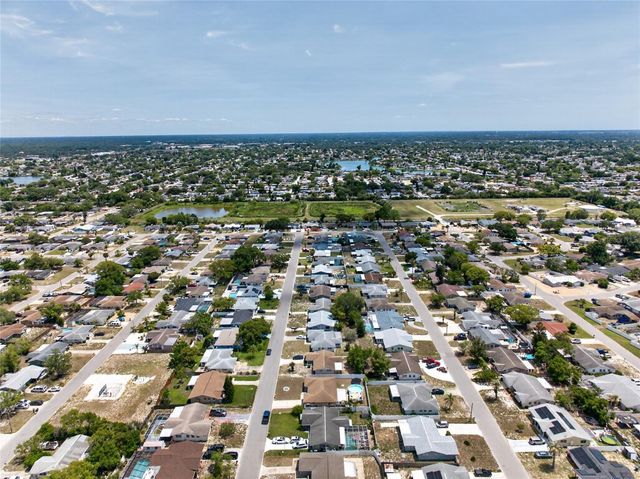 10237 OAK HILL DRIVE, Port Richey, FL 34668