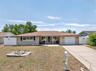 10237 OAK HILL DRIVE, Port Richey, FL 34668