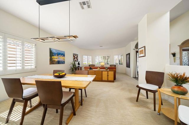 9 White Sun Way, Rancho Mirage, CA 92270