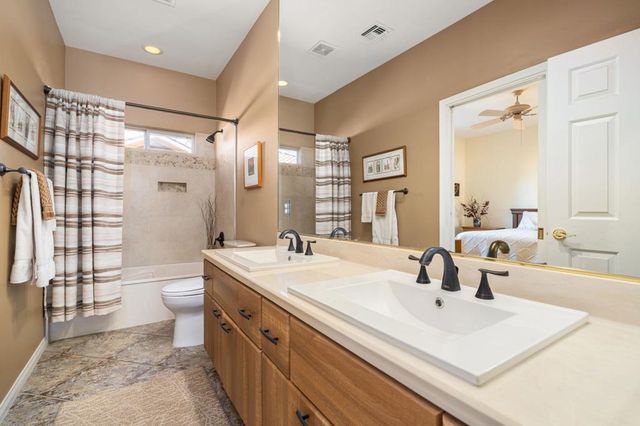 9 White Sun Way, Rancho Mirage, CA 92270