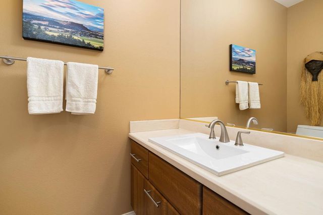 9 White Sun Way, Rancho Mirage, CA 92270