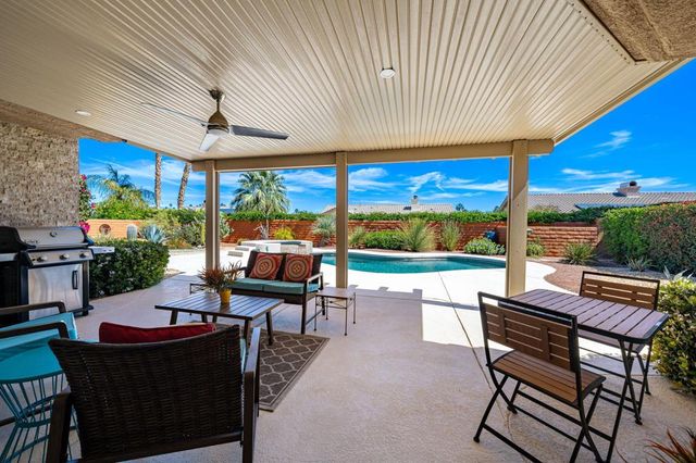 9 White Sun Way, Rancho Mirage, CA 92270