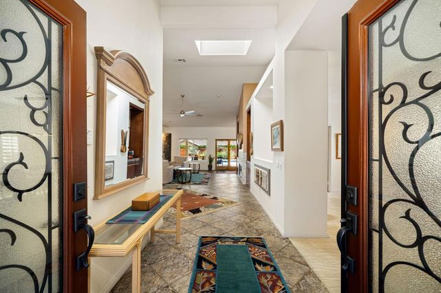 9 White Sun Way, Rancho Mirage, CA 92270