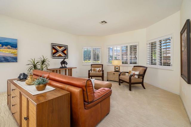 9 White Sun Way, Rancho Mirage, CA 92270