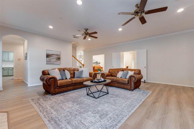 6570 Manorwood Drive, Katy, TX 77493