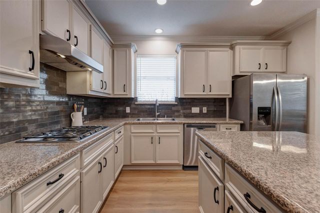 6570 Manorwood Drive, Katy, TX 77493