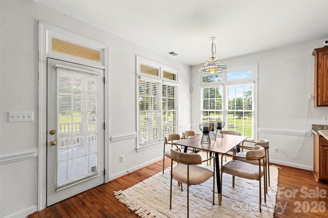 4726 Shannamara Drive, Matthews, NC 28104