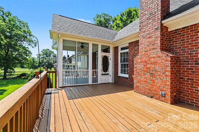 4726 Shannamara Drive, Matthews, NC 28104