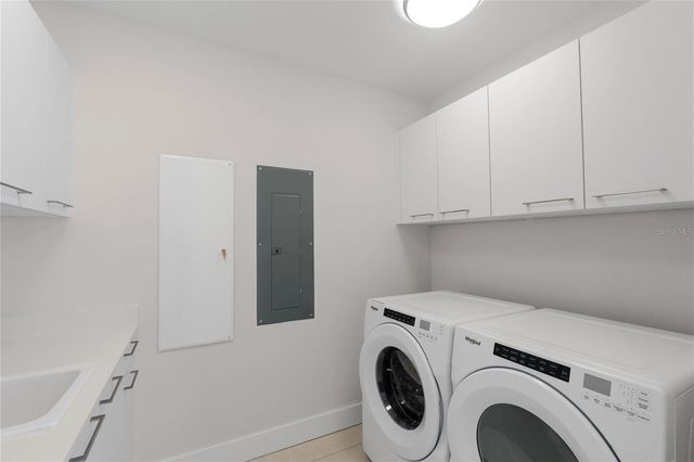 275 1ST AVENUE S 1202, St Petersburg, FL 33701