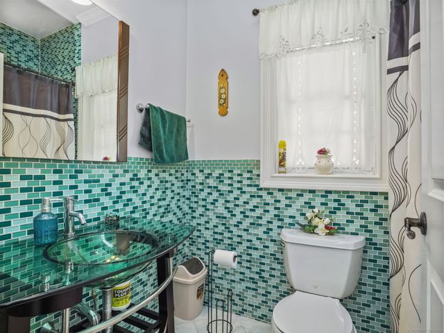 56 Barholm Avenue, Stamford, CT 06907
