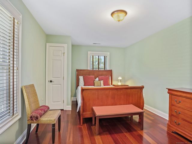 56 Barholm Avenue, Stamford, CT 06907