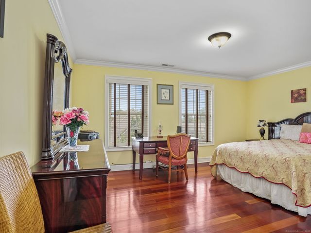 56 Barholm Avenue, Stamford, CT 06907
