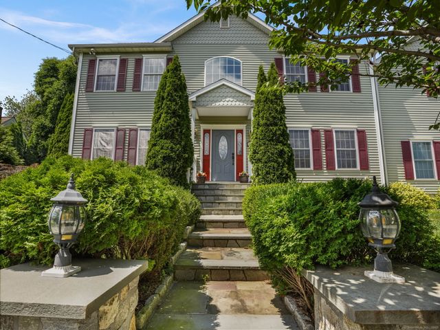 56 Barholm Avenue, Stamford, CT 06907
