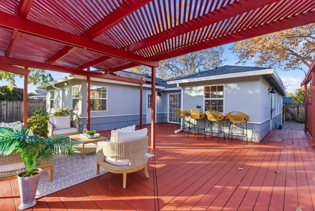 2920 Fresno Street, Santa Clara, CA 95051