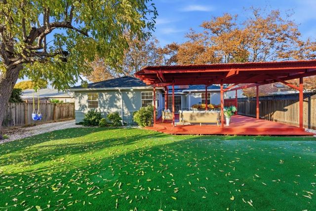 2920 Fresno Street, Santa Clara, CA 95051