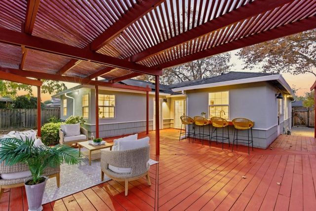 2920 Fresno Street, Santa Clara, CA 95051