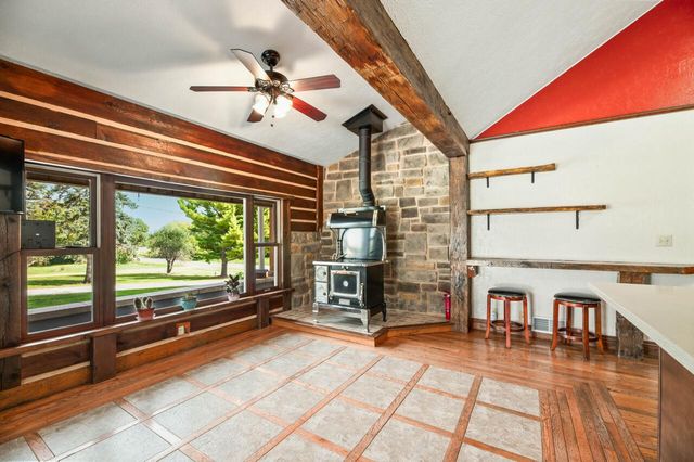 5538 Honey Creek ROAD, East Troy, WI 53120