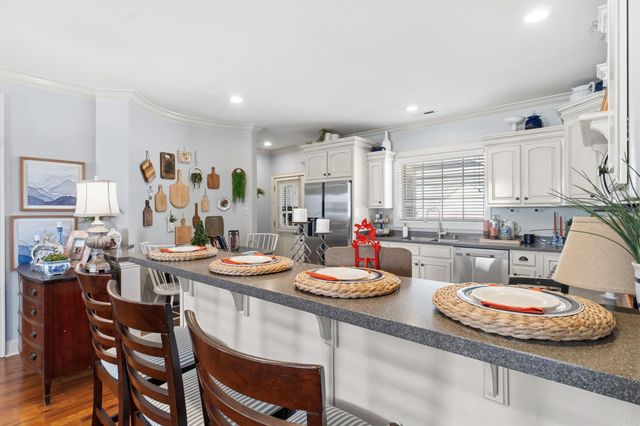 1104 E Hamilton Avenue, Wynne, AR 72396