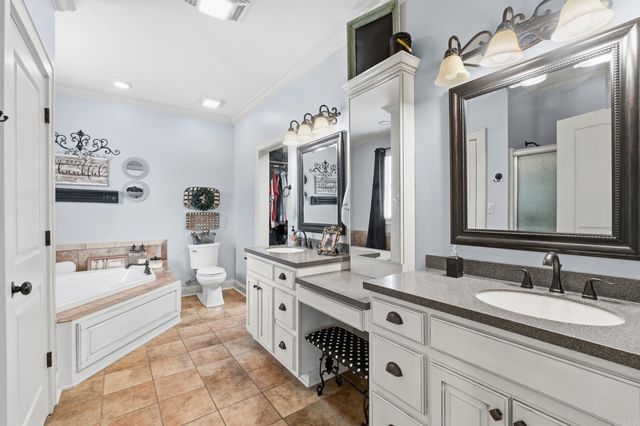 1104 E Hamilton Avenue, Wynne, AR 72396