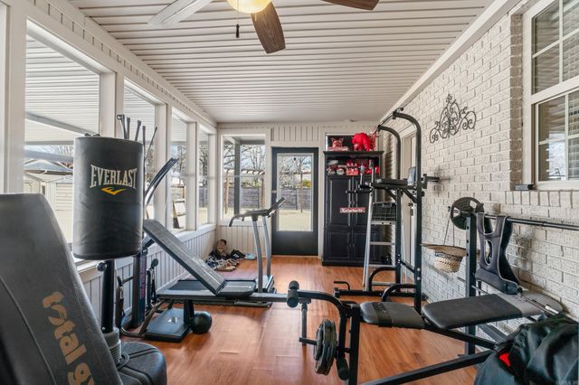 1104 E Hamilton Avenue, Wynne, AR 72396