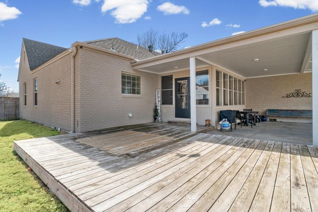 1104 E Hamilton Avenue, Wynne, AR 72396