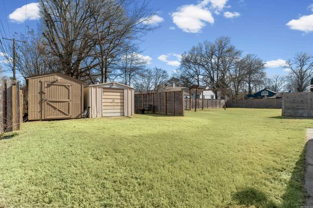 1104 E Hamilton Avenue, Wynne, AR 72396