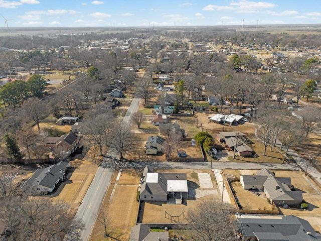 1104 E Hamilton Avenue, Wynne, AR 72396