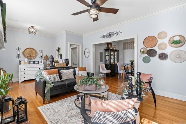 1104 E Hamilton Avenue, Wynne, AR 72396