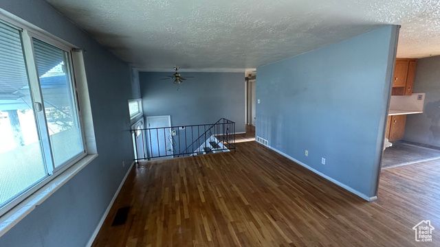 4220 S 2075 W, Roy, UT 84067