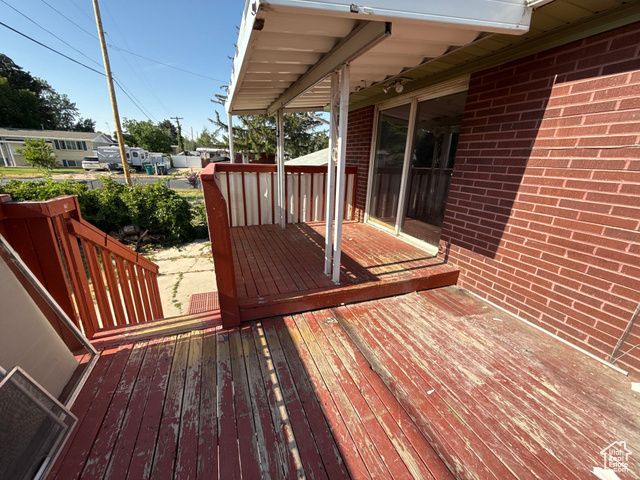 4220 S 2075 W, Roy, UT 84067