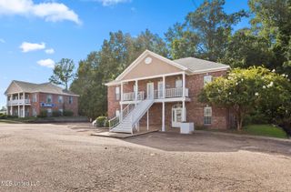 112 Byram Parkway, 18, Byram, MS 39272