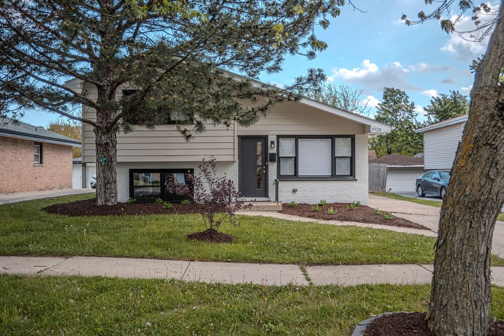3925 168th Place, Country Club Hills, IL 60478