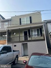 132 W WILLOW ST, Shamokin, PA 17872