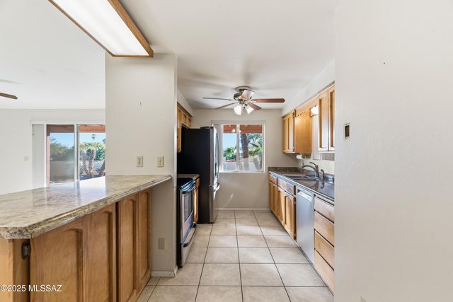 3925 N Calle Cancion, Tucson, AZ 85718