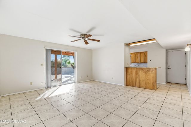 3925 N Calle Cancion, Tucson, AZ 85718