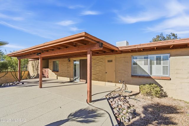 3925 N Calle Cancion, Tucson, AZ 85718